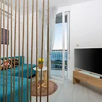 The Sun Apartment Rijeka